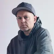 DJ Shadow