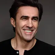 Вячеслав Бутусов