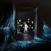 Обложка: Allegra Jordyn - Leave the Light On