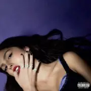Обложка: Olivia Rodrigo - All-American Bitch