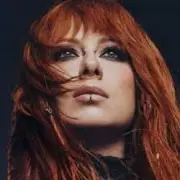 Обложка: Юлия Савичева - Самолеты