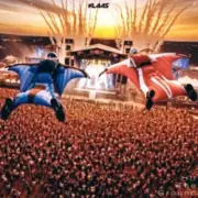 Обложка: Klaas - Hit The Ground