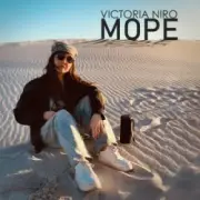 Обложка: Victoria Niro - Море