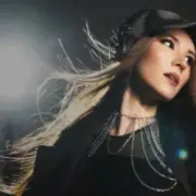 Обложка: TAIMANOVA - Любові дай