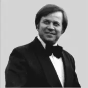 Обложка: Юрий Богатиков - Через две зимы