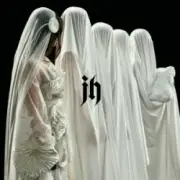 Обложка: Jerry Heil - Earth (Dradada)