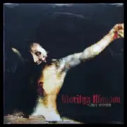 Обложка: Marilyn Manson - The Love Song