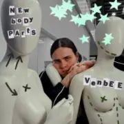 Обложка: venbee - new body parts