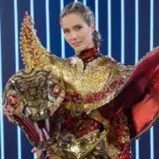 Обложка: Юля Паршута - Маски