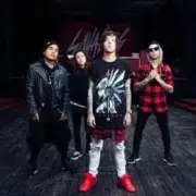 Обложка: Breathe Carolina, Raven & Kreyn - Vibes