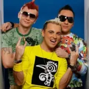 Обложка: Отпетые Мошенники - Девушки Бывают Разные