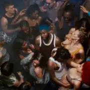 Обложка: Khalid - momentary lovers