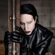 Обложка: Marilyn Manson - Tattooed In Reverse