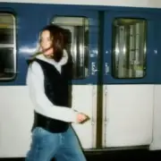 Обложка Charlotte Cardin – Confetti (VF)