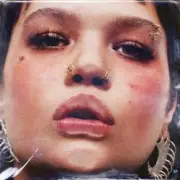 Обложка: Lola Young - Messy