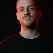 Обложка: Captain Bass, Kartypartyy, Ale - In The Moment