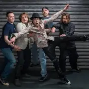 Обложка: группа Ногу свело! - Хару мамбуру