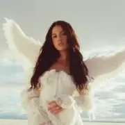 Обложка: Jessica Baio - kiss & tell