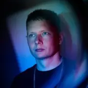 Обложка: Craig Connelly & Dan Thompson - Welcome To Earth