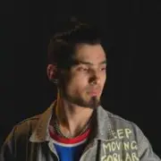 Обложка: DeeNi - Soura