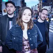 Обложка: Chvrches - Miracle