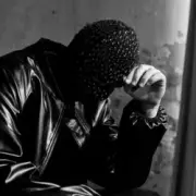 Обложка: МАКО - В минулому