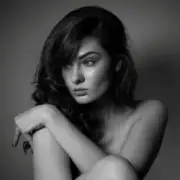 Обложка: Геля Зозуля - І Так Буває (Uno Kaya Remix)