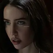 Обложка: DOROFEEVA - Вотсап
