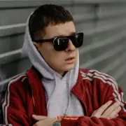 Обложка Денис Лирик – Кто ты такая