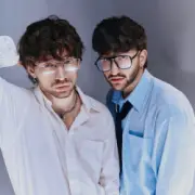 Обложка: MOLODI - Одна на мільйон