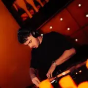 Обложка: P3LA & Florian Cassiede - Chasing Dreams (Extended Mix)